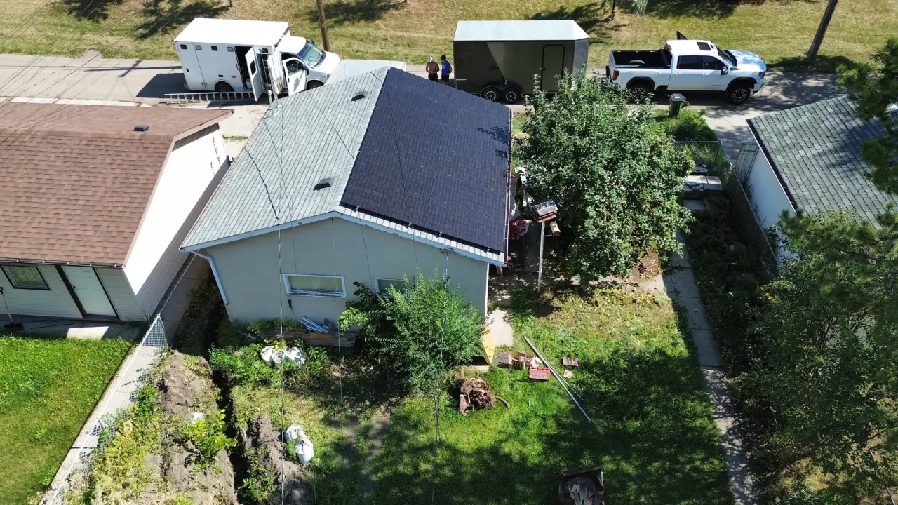 Solar installation in Leduc