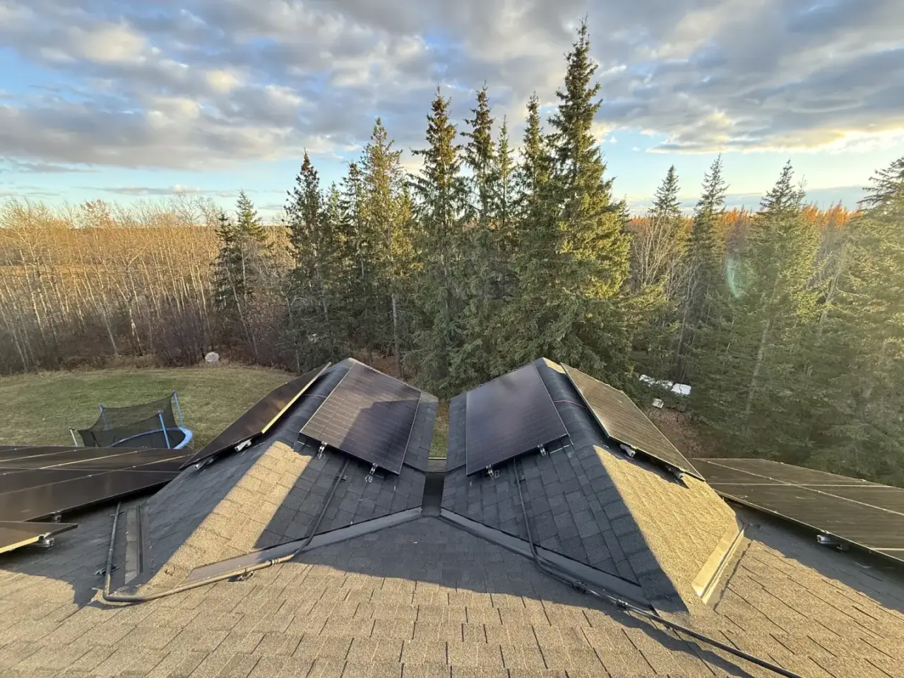 Bauer solar panels installed on Edmonton rooftop